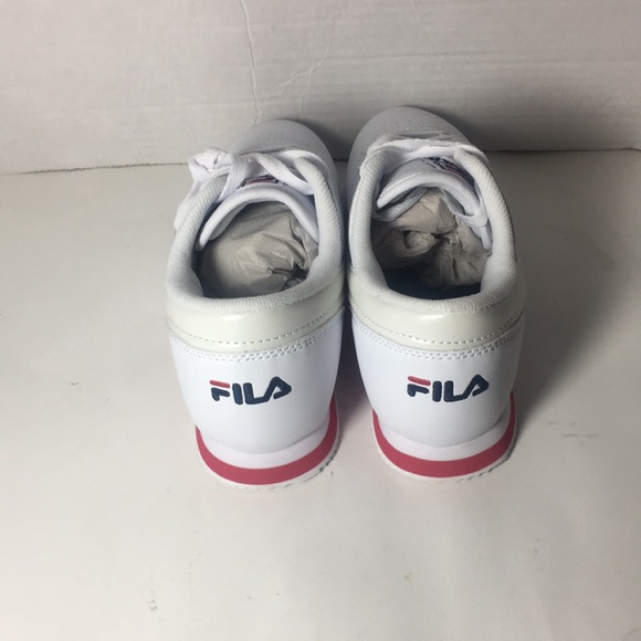 NWT—FILA Women's Machu Low Top Sneaker - White Red Navy  Size 7 - Picture 3 of 7